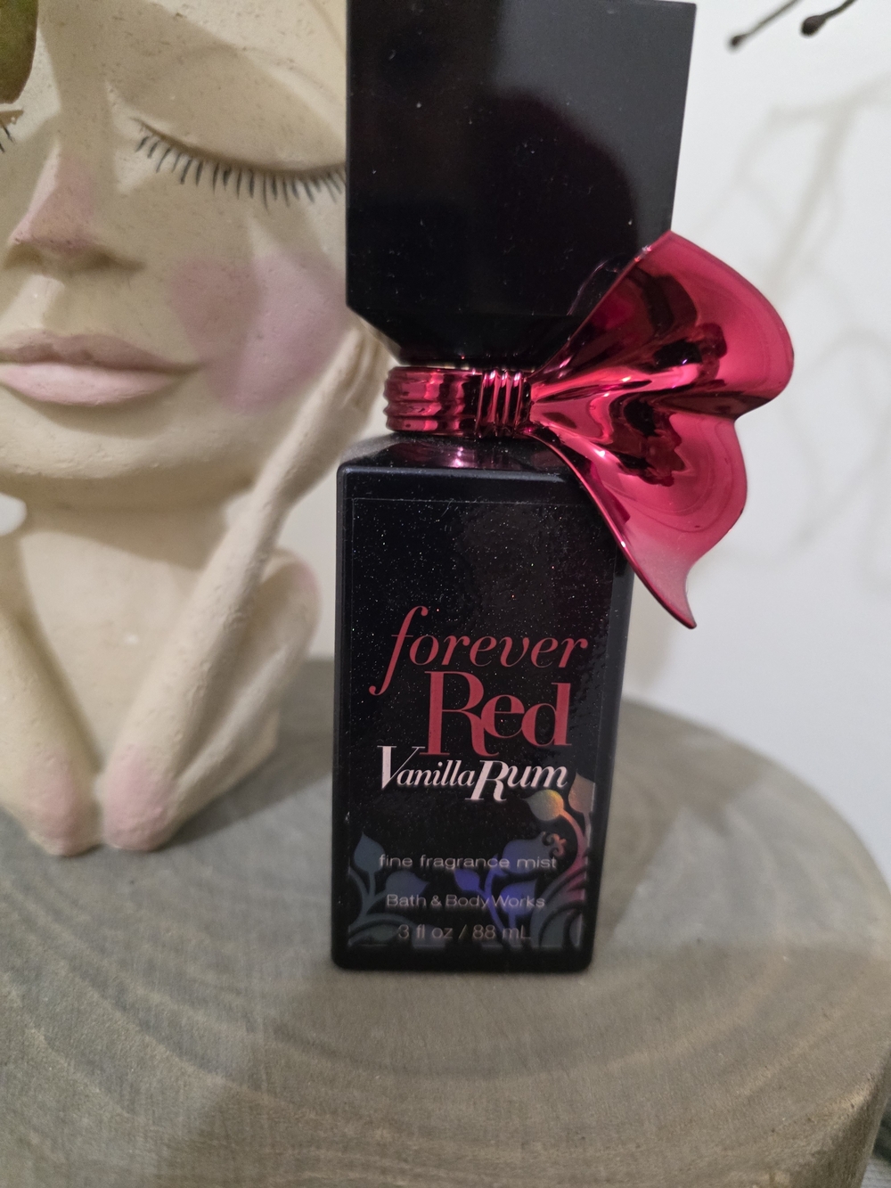 Bath & Body Works Forever Red Vanilla Rum Fine Fragrance Mist - Black & Red